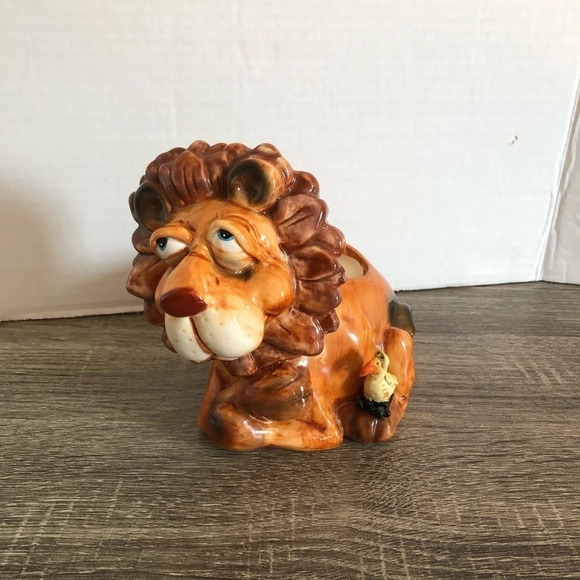 Douglas Lion Candle  Holder - Picture 1 of 10